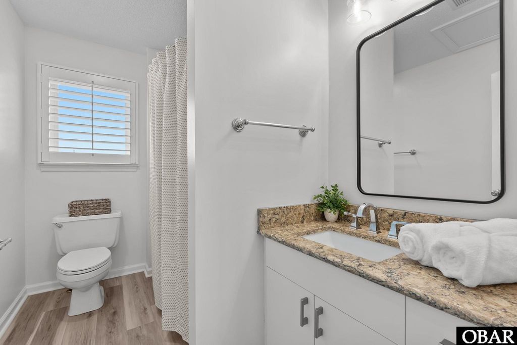 Image 22 of property listing at 632 Pirates Way # 632B, Manteo, NC 27954