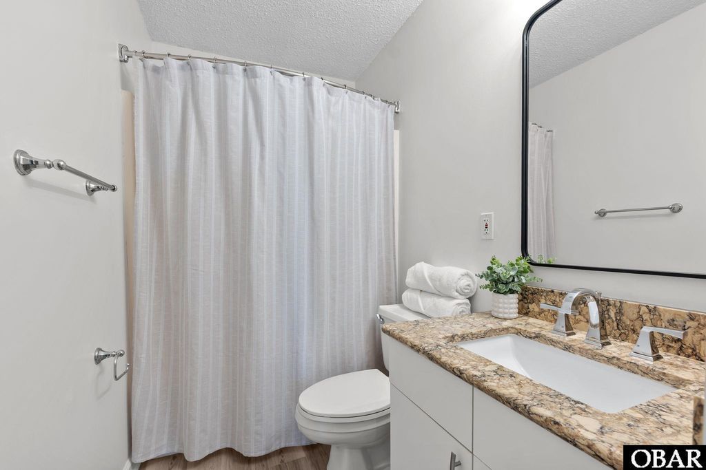 Image 27 of property listing at 632 Pirates Way # 632B, Manteo, NC 27954