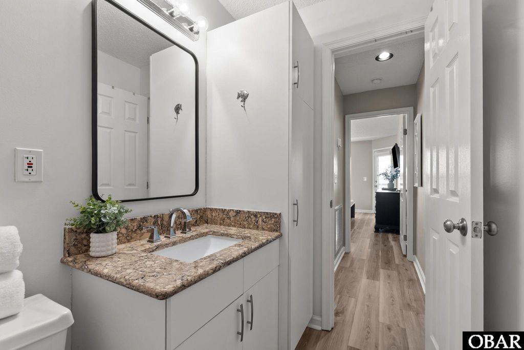 Image 28 of property listing at 632 Pirates Way # 632B, Manteo, NC 27954