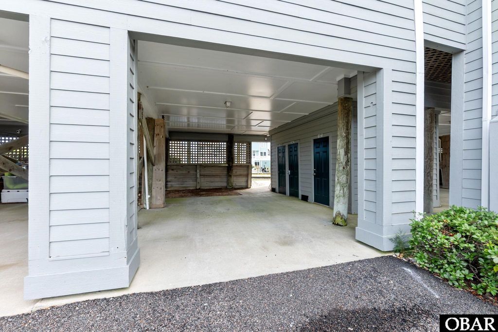 Image 30 of property listing at 632 Pirates Way # 632B, Manteo, NC 27954