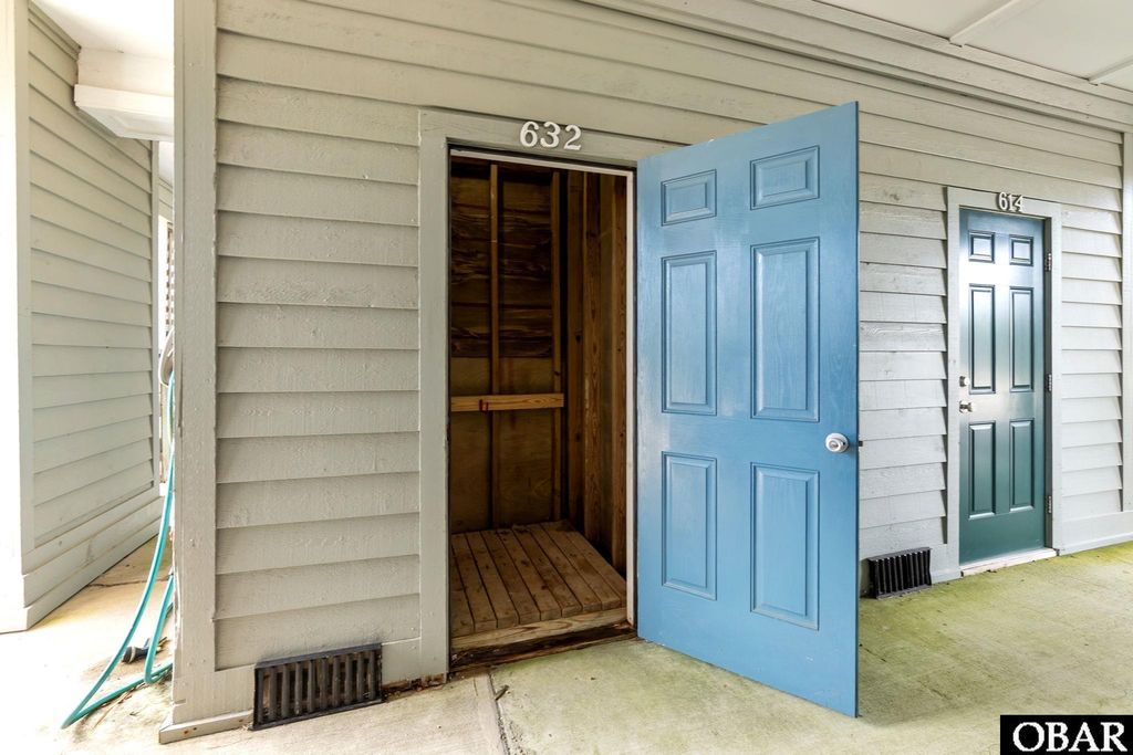 Image 34 of property listing at 632 Pirates Way # 632B, Manteo, NC 27954