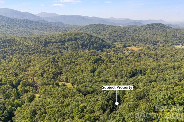 107 Copperhead Cove, Fairview, NC 28730
