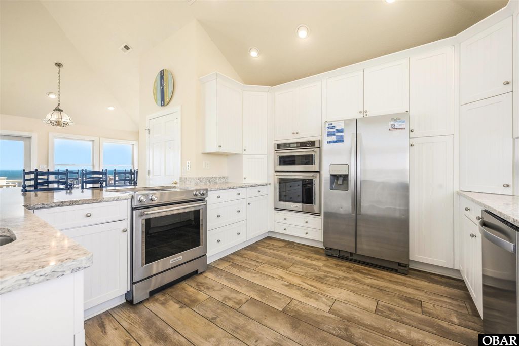 Image 11 of property listing at 1239 Atlantic Avenue Lot 33, Corolla, NC 27927