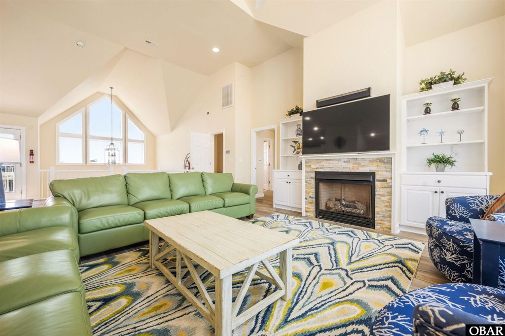 Image 4 of property listing at 1239 Atlantic Avenue Lot 33, Corolla, NC 27927