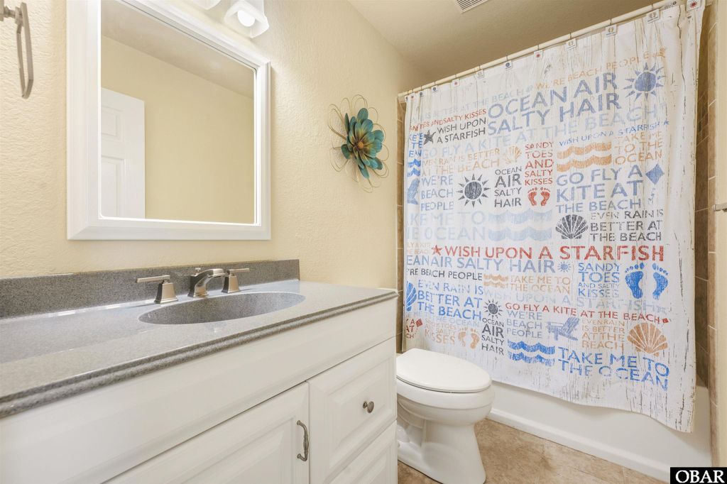 Image 31 of property listing at 1239 Atlantic Avenue Lot 33, Corolla, NC 27927