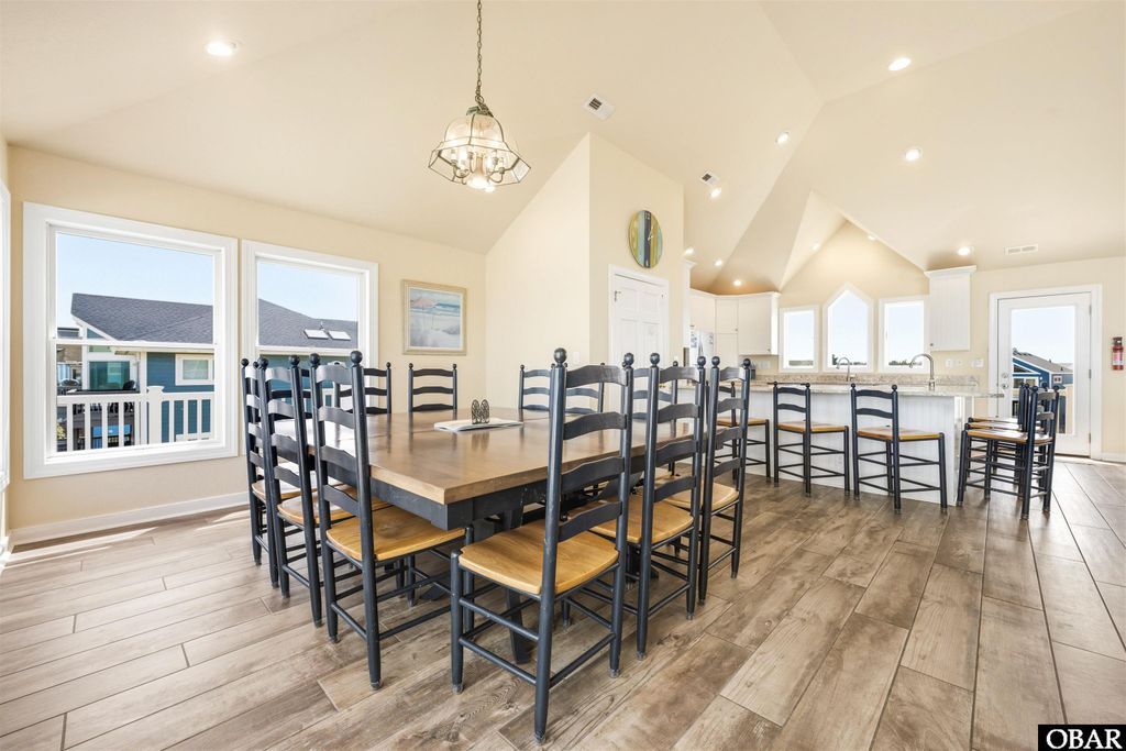 Image 7 of property listing at 1239 Atlantic Avenue Lot 33, Corolla, NC 27927