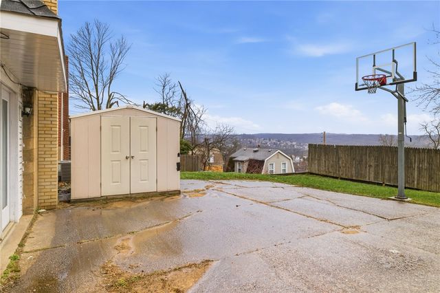 286 Brighton Street, Chalfant Boro, PA 15112