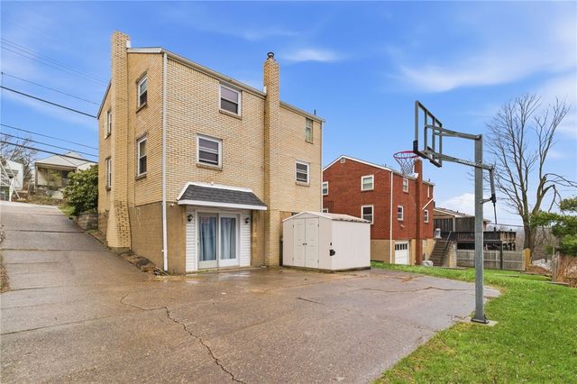 286 Brighton Street, Chalfant Boro, PA 15112