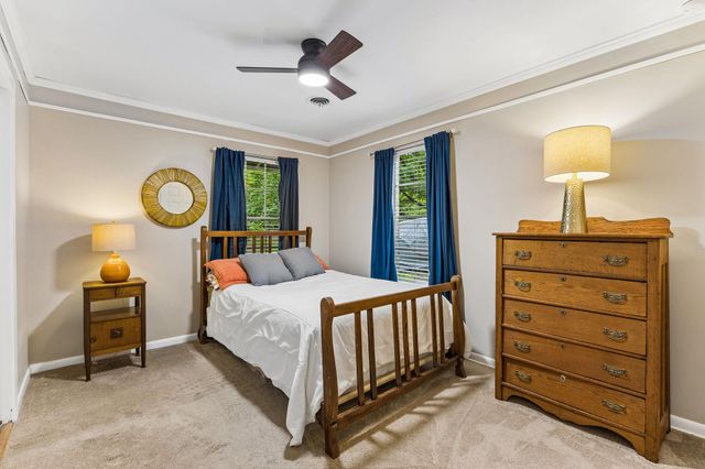 6902 Notre Dame DR, Austin, TX 78723