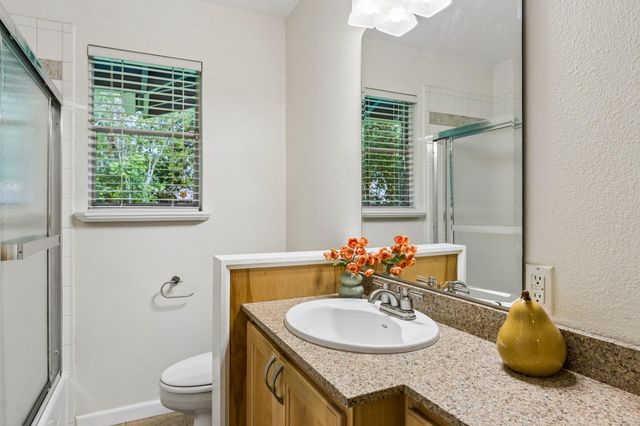 6902 Notre Dame DR, Austin, TX 78723