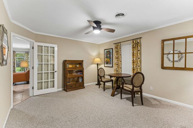 6902 Notre Dame DR, Austin, TX 78723