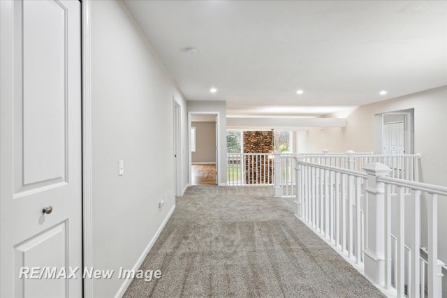 60 Golfview Drive, Saginaw Twp, MI 48638