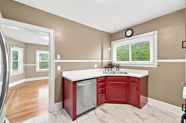 3805 Lansdowne Avenue, Deer Park, OH 45236