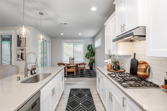 12228 146th Street Ct E, Puyallup, WA 98374