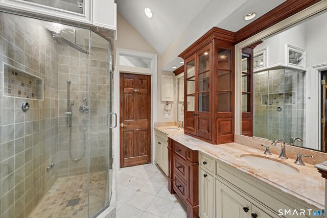 8 Indian Rock Place, Wilton, CT 06897