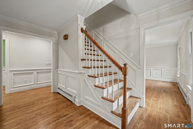 8 Indian Rock Place, Wilton, CT 06897