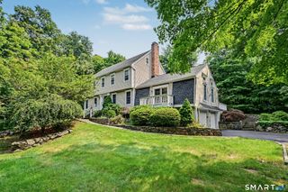 8 Indian Rock Place, Wilton, CT 06897
