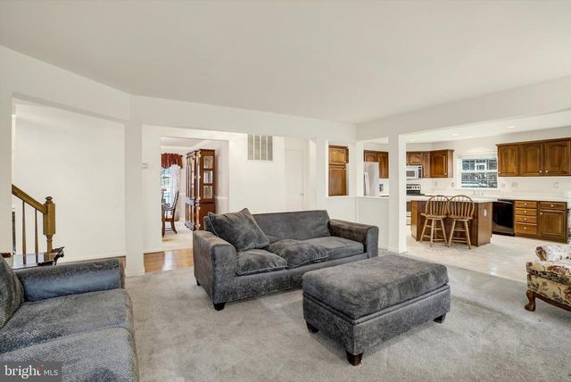 4812 BENNINGTON PL E, Jefferson, MD 21755