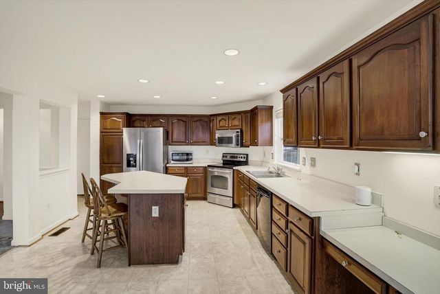 4812 BENNINGTON PL E, Jefferson, MD 21755