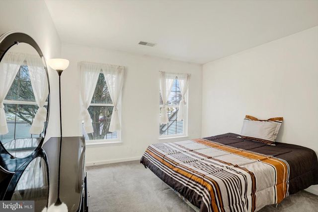 4812 BENNINGTON PL E, Jefferson, MD 21755