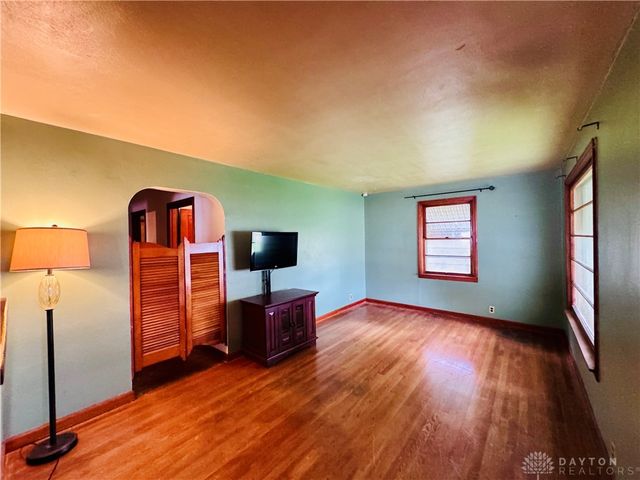 829 Cottage Avenue, Miamisburg, OH 45342