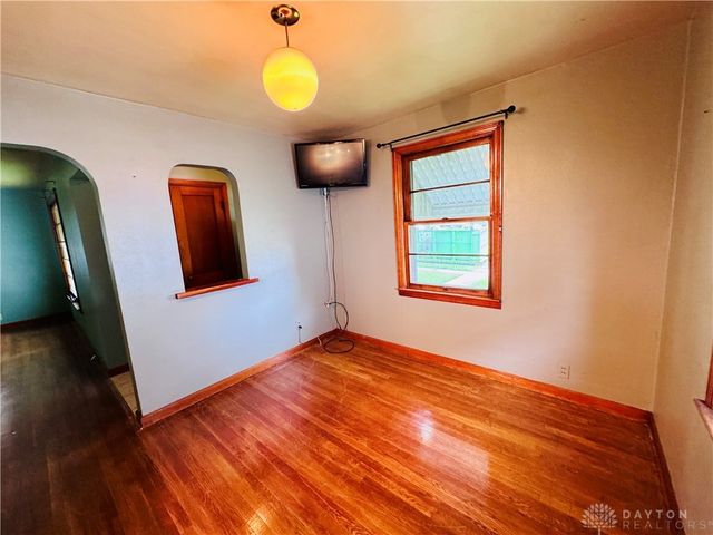 829 Cottage Avenue, Miamisburg, OH 45342