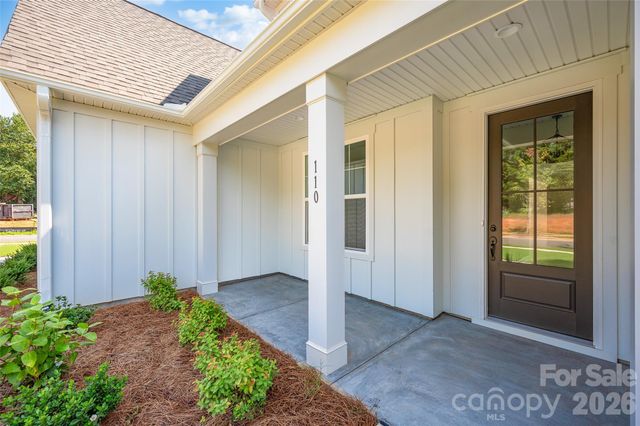 110 Elora Lane, Mooresville, NC 28115