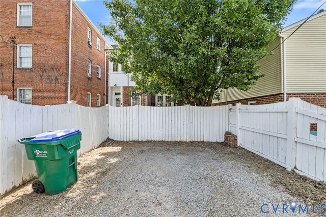 222 S Arthur Ashe Blvd, Richmond, VA 23220