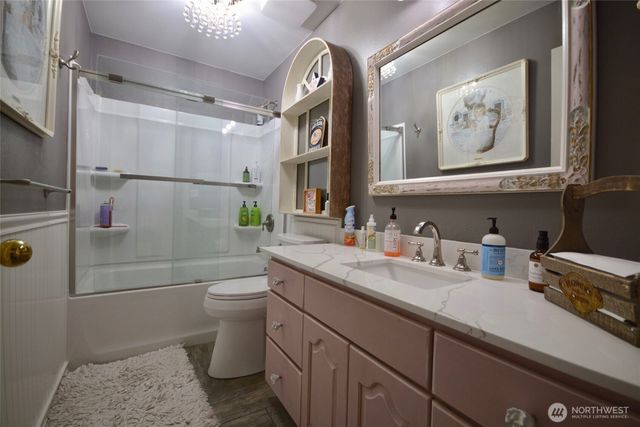 14913 Champion Estates Drive SE, Yelm, WA 98597