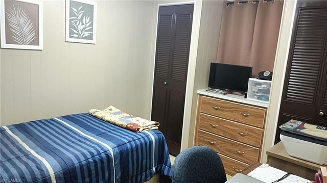 524 Timber LN S, North Fort Myers, FL 33917