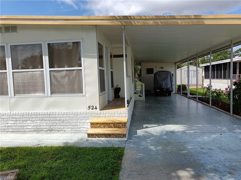 524 Timber LN S, NORTH FORT MYERS, FL 33917 — photo 3
