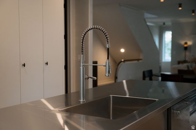 520 N H ST, Salt Lake City, UT 84103