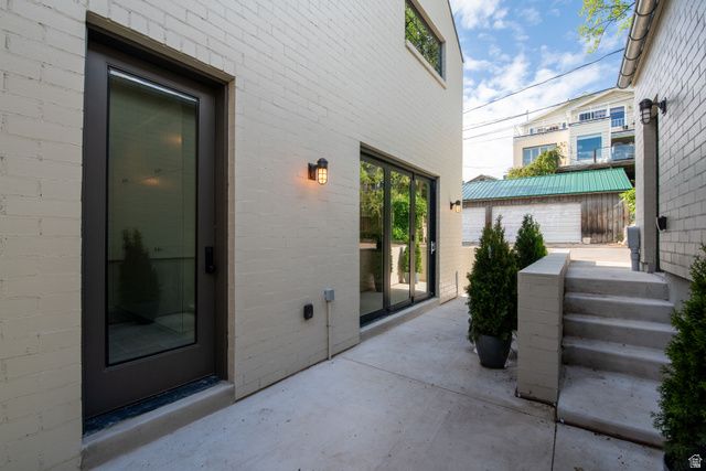 520 N H ST, Salt Lake City, UT 84103