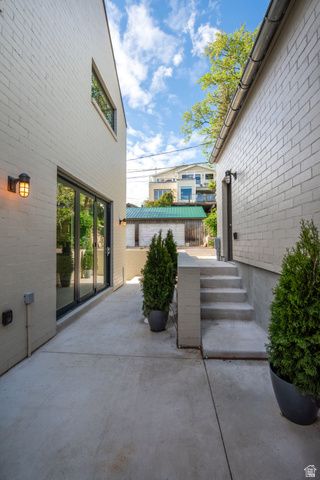 520 N H ST, Salt Lake City, UT 84103