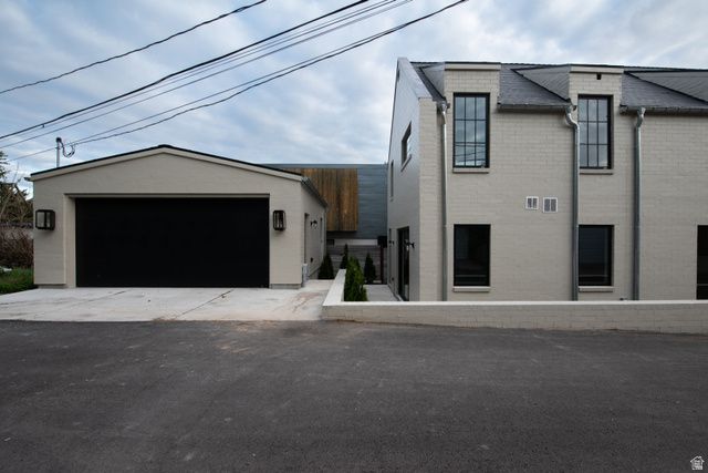 520 N H ST, Salt Lake City, UT 84103