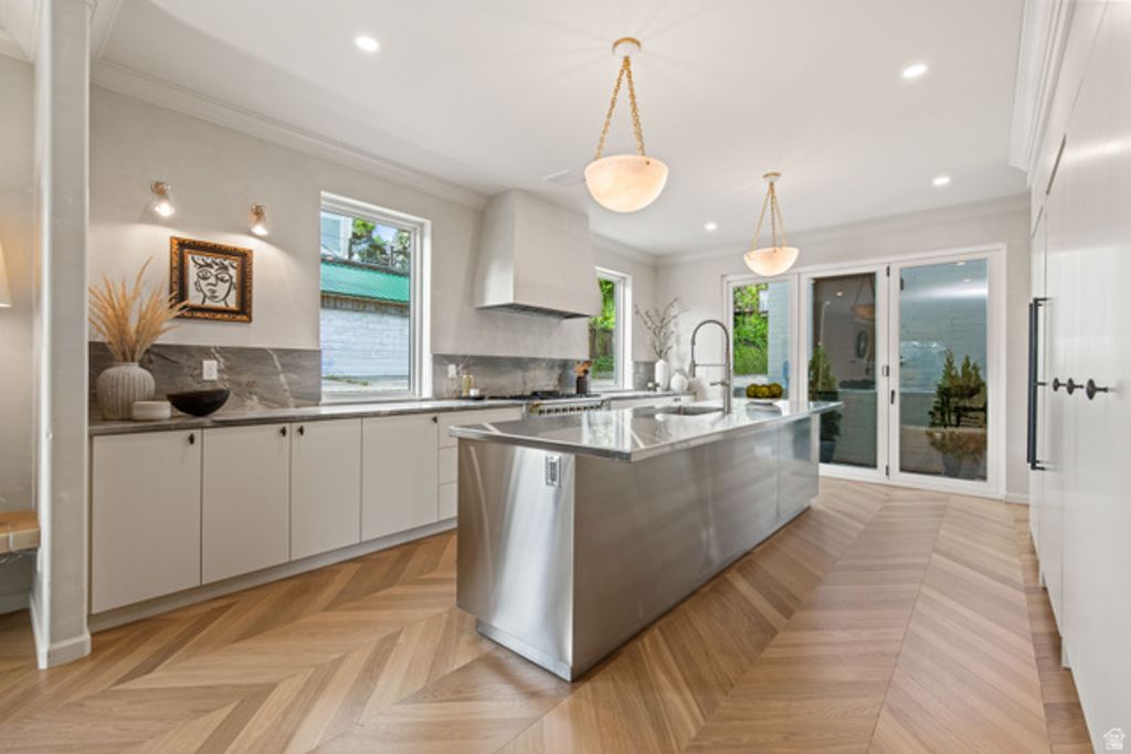 Image 39 of property listing at 520 N H ST, Salt Lake City, UT 84103