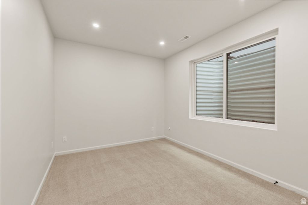 Image 81 of property listing at 520 N H ST, Salt Lake City, UT 84103