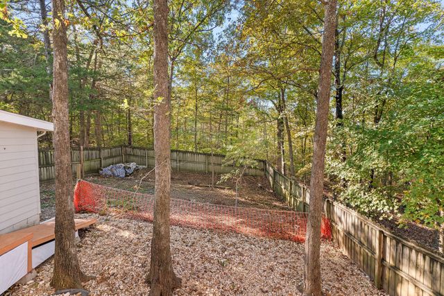 704 Iowa Colony Road, Hollister, MO 65672