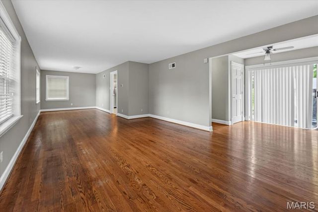 7225 Clayton Road, St Louis, MO 63117