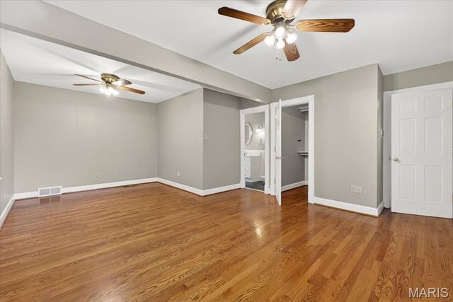7225 Clayton Road, St Louis, MO 63117