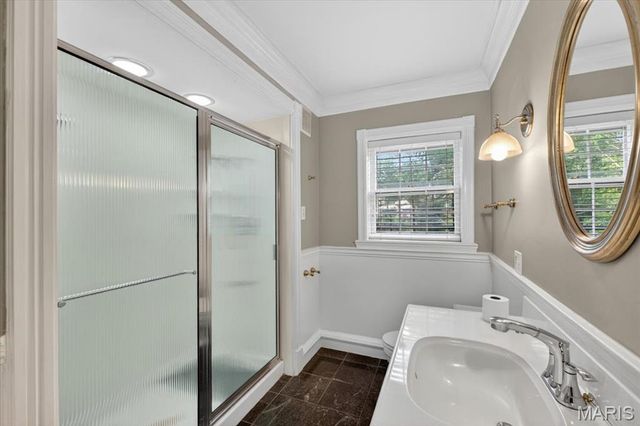 7225 Clayton Road, St Louis, MO 63117