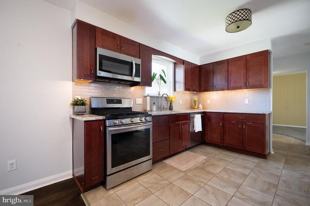 2148 ELDER DR, Wilmington, DE 19808