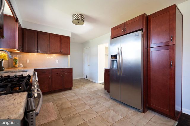 2148 ELDER DR, Wilmington, DE 19808