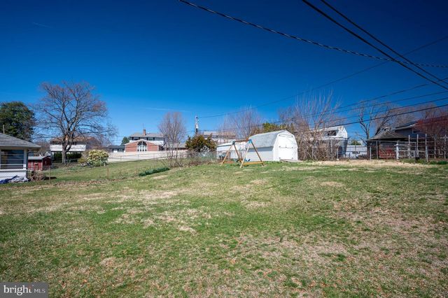 2148 ELDER DR, Wilmington, DE 19808