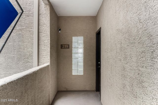 420 W 1St Street 219, Tempe, AZ 85281