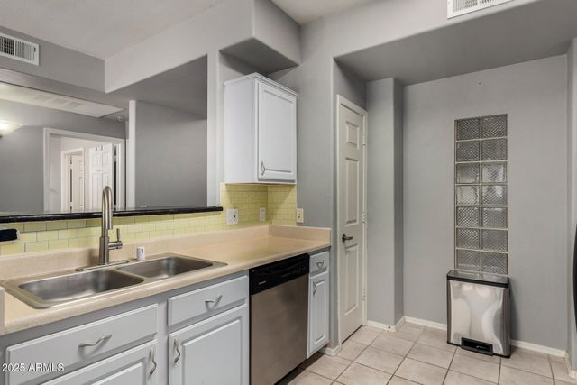 420 W 1St Street 219, Tempe, AZ 85281