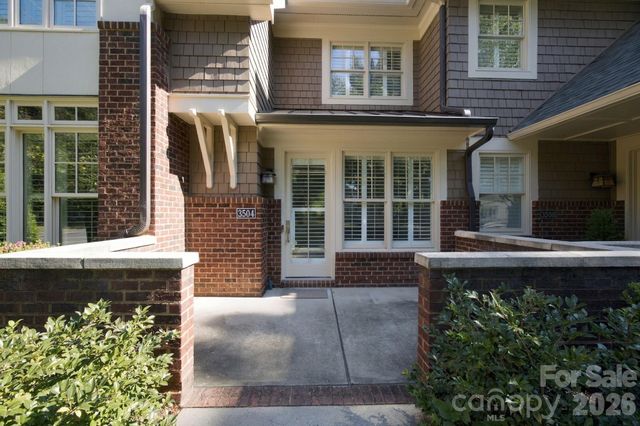 3504 Winslow Green Drive, Charlotte, NC 28210