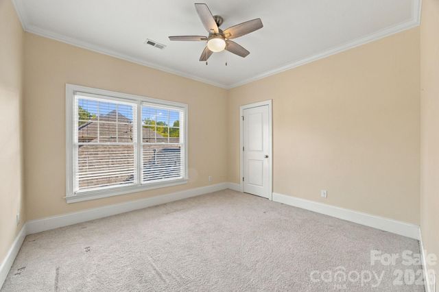 3504 Winslow Green Drive, Charlotte, NC 28210