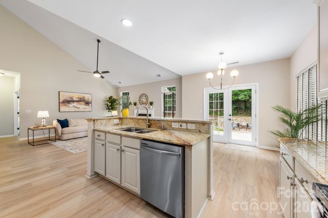 20307 Southshore Drive, Cornelius, NC 28031