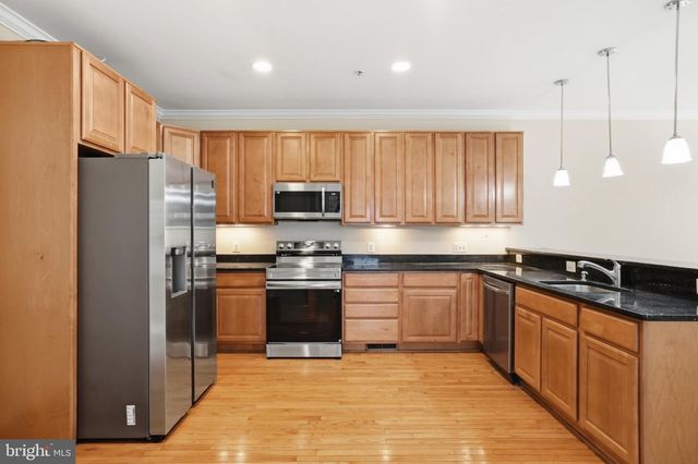4702 TECUMSEH ST, College Park, MD 20740
